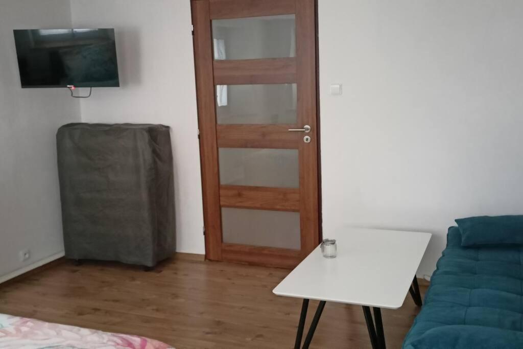 Wellness Apartman Bela Дечин Екстериор снимка